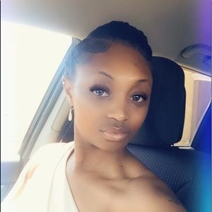 Meet your Posher, Kimberly